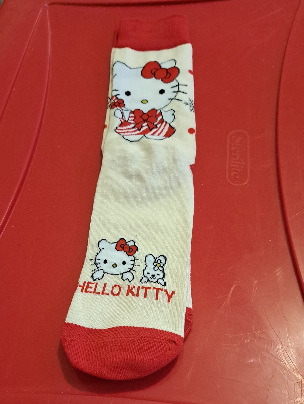 Hello Kitty Christmas Crew Socks 5 Pair Holiday Set OS - Picture 7 of 12